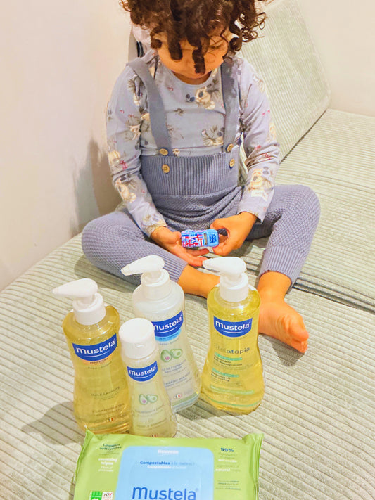 Mustela STELATOPIA Cleansing Oil